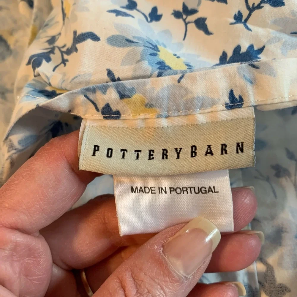 Pottery Barn Floral duvet cover